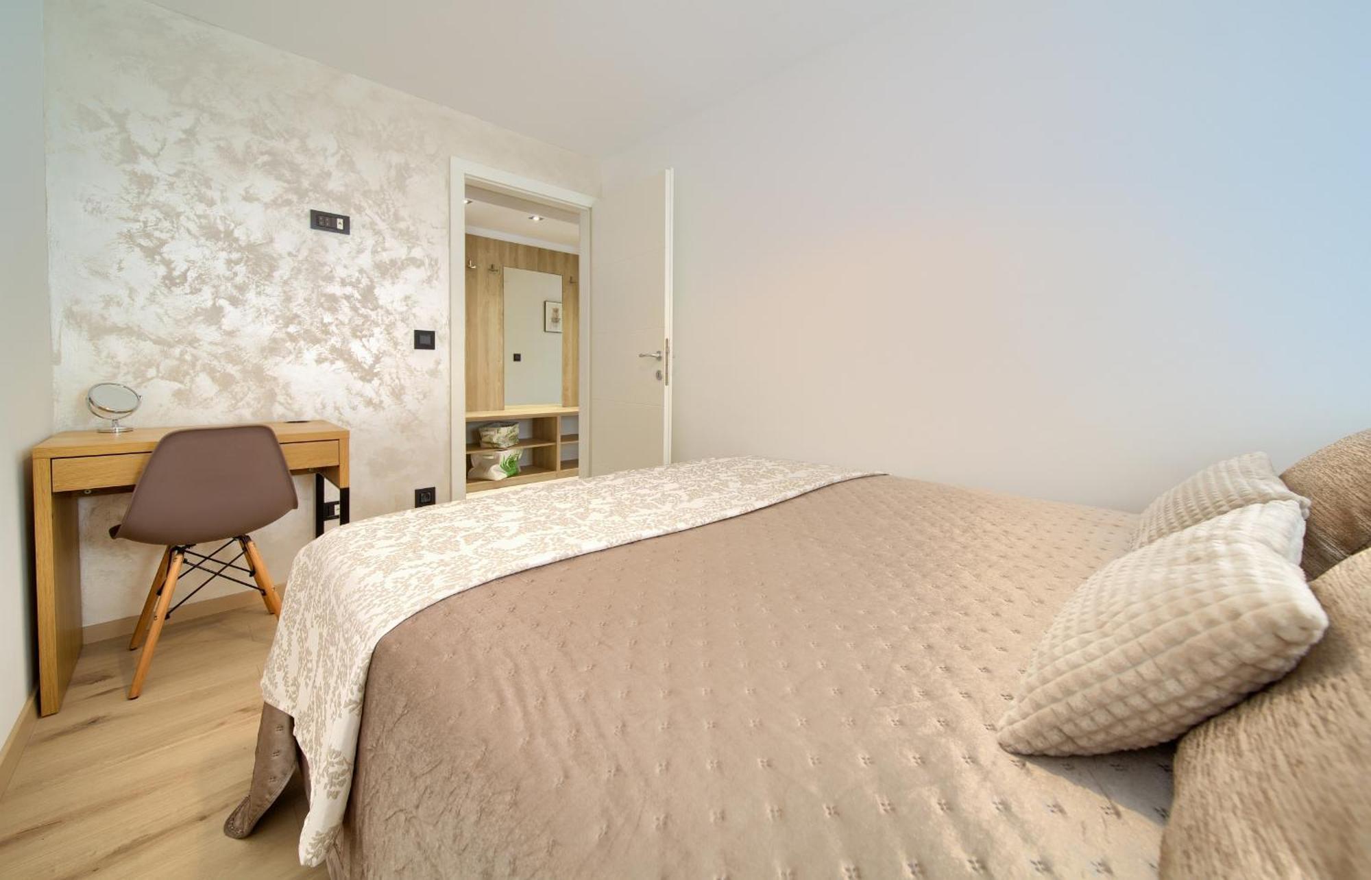Apartments Sinisa - Krk Town Habitación foto