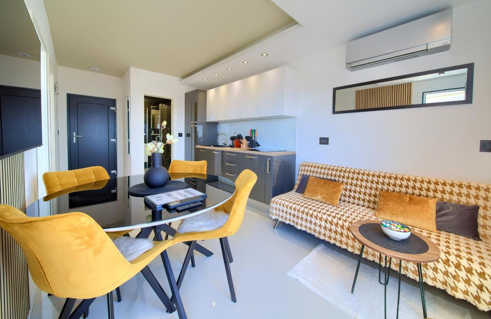 Apartments Sinisa - Krk Town Exterior foto